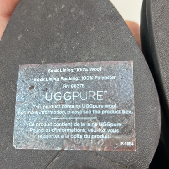 New UGG black booties with wool inside! Size 6.5 - Picture 5 of 13